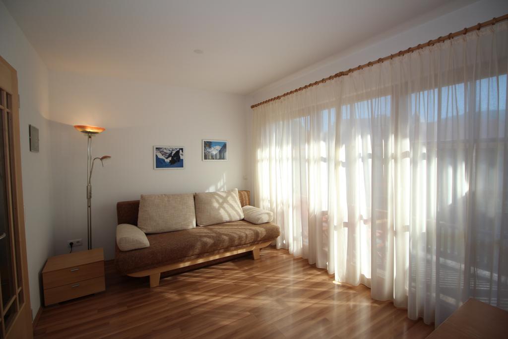 Im Winkl Apart-hotel Brunico